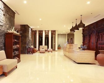 Wimarion Hotel Semarang - Semarang - Lobby