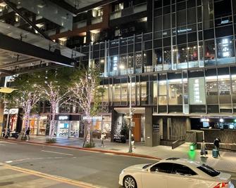 Lovely Apartment with City View(5mins to MRT) - 蘆洲區 - 建築