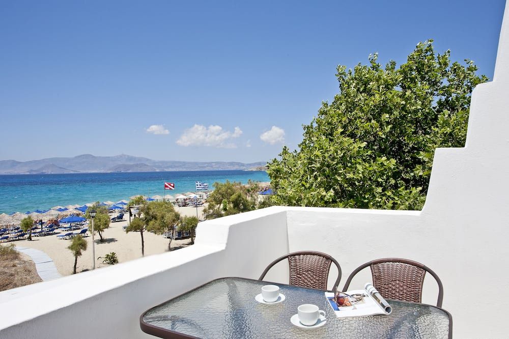 كولوسيو ستوديوز آند أبارتمنتس