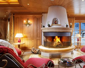 Hotel Singer - Berwang - Sala de estar
