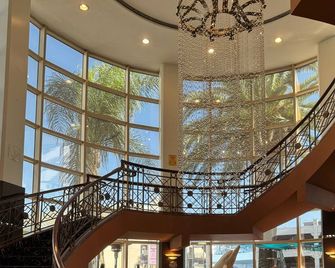 Garden Suite Hotel - Los Angeles - Resepsjon