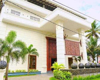Polhena Grand Resort - Matara - Building