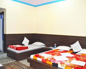 Hotel Goverdhan Tourist Complex - Fatehpur Sīkri - Bedroom