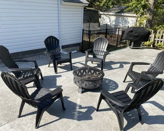 Entire cottage in Lakeside Marblehead, Ohio - New Listing - Marblehead - Patio