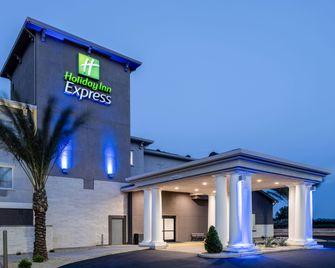 Holiday Inn Express Lodi By IHG - Lodi - Будівля