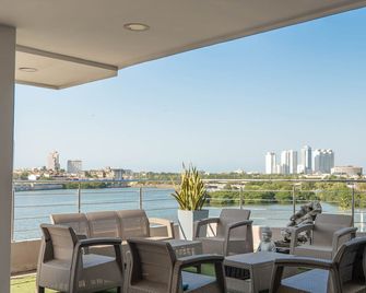 Bahia 79 Apartasuites Cerca al Centro - Cartagena - Balcony
