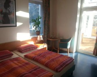 Hotel zur Sportsbar - Horn-Bad Meinberg