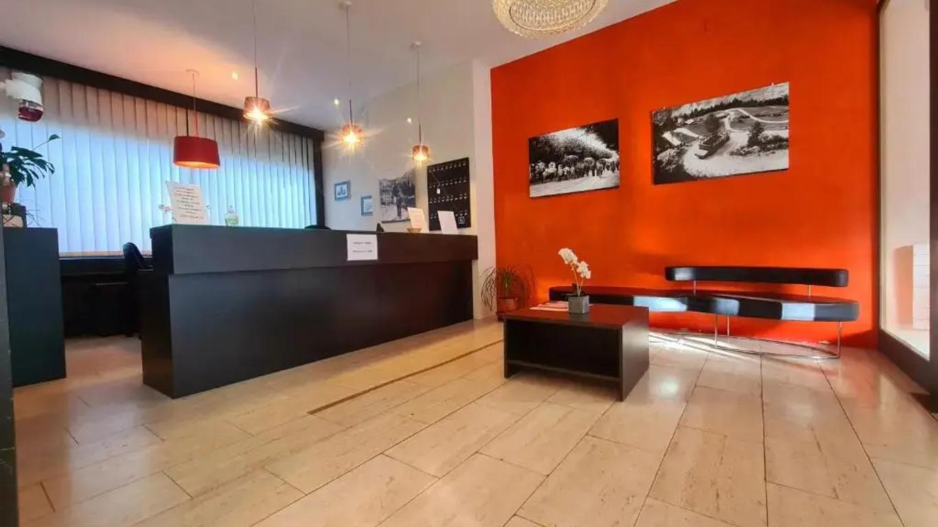 Hôtel de la Poste - Center City