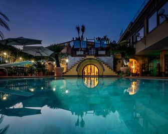 Villa Amalia Resort - Cava de'Tirreni - Piscine