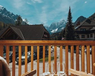 Goldhorn Chalet Ski In&out - Kranjska Gora - Balcón