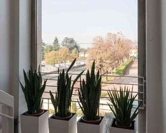 Berghotel - ברגאמו - מרפסת