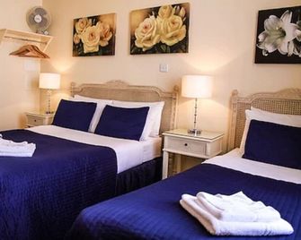 Blades Hotel - London - Bedroom