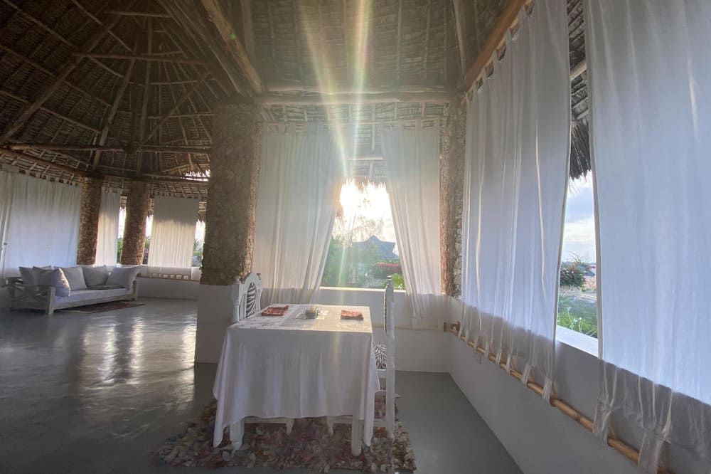 Mumbi Villa - Watamu - Eetruimte