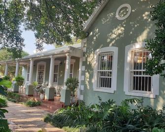 Bauhenia Guesthouse - Potchefstroom - Edificio