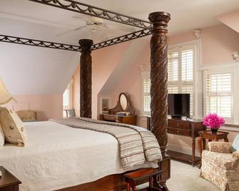 White Doe Inn Bed & Breakfast - Manteo - Schlafzimmer