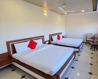 Hotel Shiv Shakti - Bhopal - Soveværelse