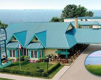 Auberge de la Baie - Caraquet - Building