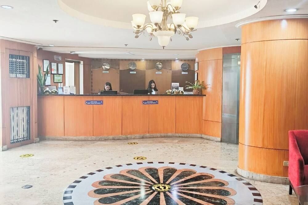Pearl Manila Hotel - Manila - Front desk