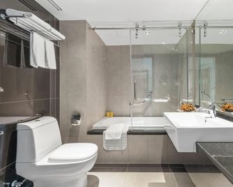 Golden Tulip Mandison Suites - בנגקוק