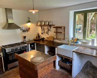 Klavze 28 - Most na Soči - Cocina