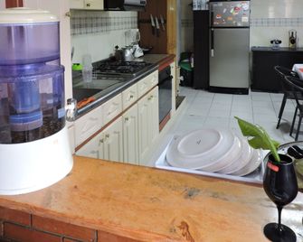 Way Maker Hostal - Bogotá - Cocina