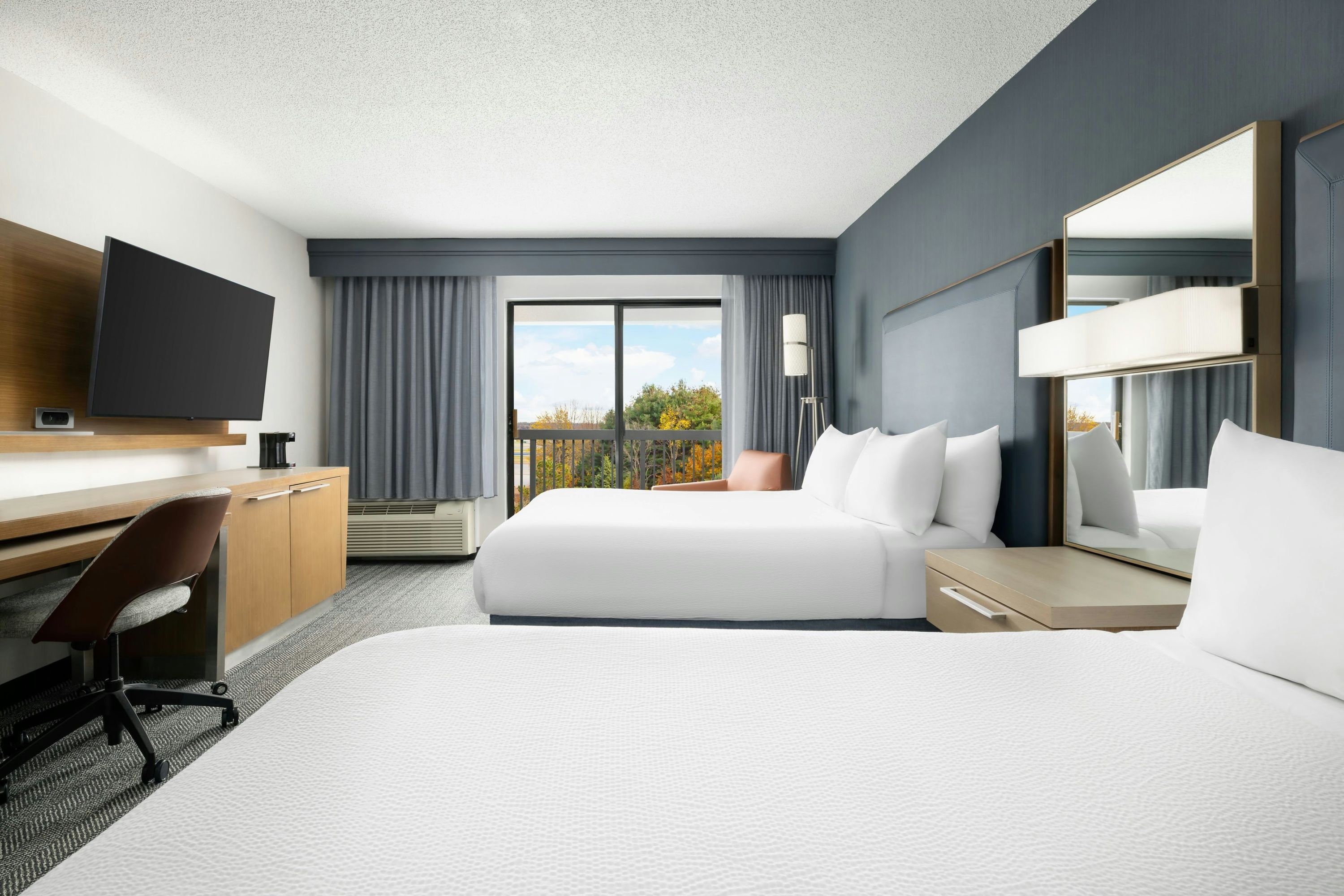 Courtyard by Marriott Concord - Concord - Camera da letto