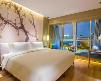 Howard Johnson Riverview Hotel Guangzhou - Cantón - Habitación