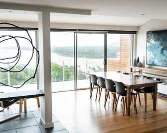 Headland Vista - Stunning beach views - Gerringong - Eetruimte