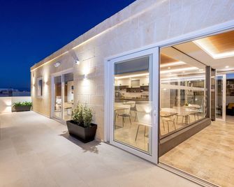 C4 Retreats Gozo - Xagħra