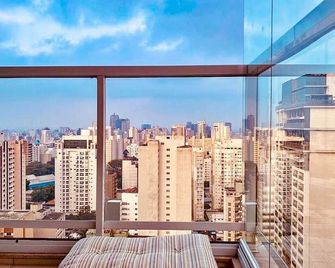 Unique 22º Estúdio c/ Vista + Vaga Wifi R. Augusta - Sao Paulo - Balcony