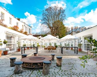 Hôtel de Cavoye - Fontainebleau - Patio