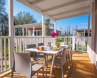 Club del Sole Bologna Easy Camping Village - Bologna - Balkon