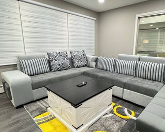 5 Star Luxury Stay Near Chicago O'hare - Des Plaines