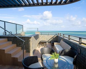 Alta Garden Housi João Pessoa by Carpediem - João Pessoa - Balcony