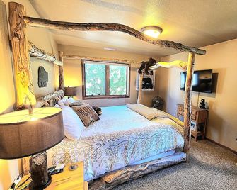 Private 5BR on 5Acres near 2 skiresorts! Views, Hot Tub, Game Room, Boat parking - Tabernash - Habitación