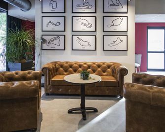 Ibis Styles Bâle-Mulhouse Aéroport - Blotzheim - Lounge