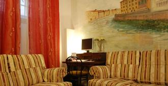 Hotel Leonardo - Pisa - Sala de estar