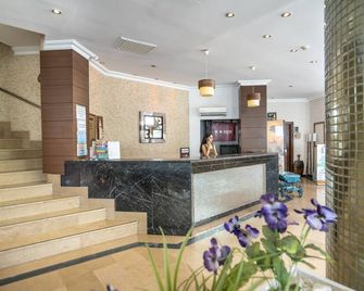 Carmen Suite Hotel - Alanya - Lễ tân