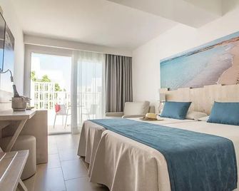 Hotel Voramar - Emar Hotels - Es Pujols