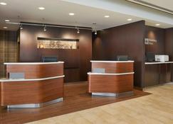 Courtyard by Marriott Kingston Highway 401/Division Street - Kingston - Reception
