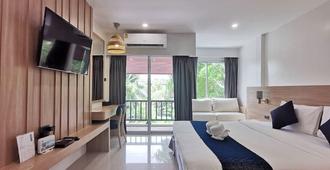 Nana Beach Hotel & Resort - Chumphon - Bedroom