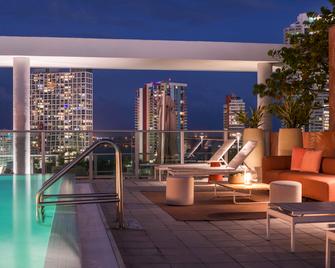 Novotel Miami Brickell - Miami - Bazén