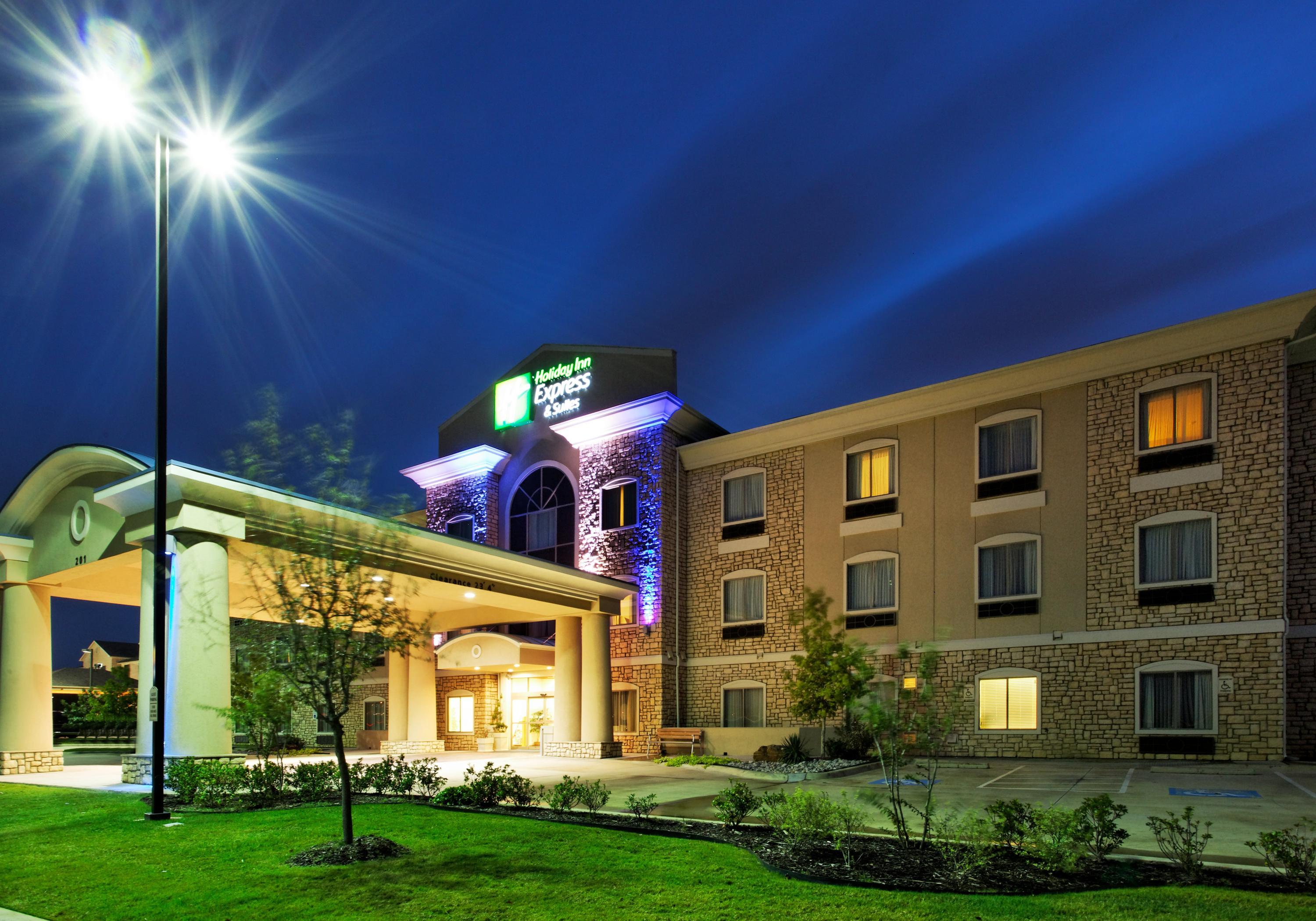 Hotels in Alvarado, TX – Choice Hotels