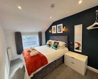 Marlborough Sea View Holiday Apartments - Scarborough - Habitación