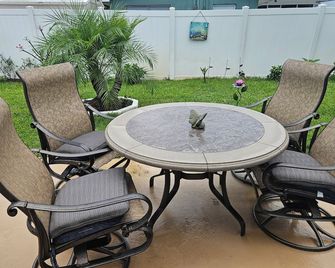 2 bedrooms suite - Clearwater - Patio