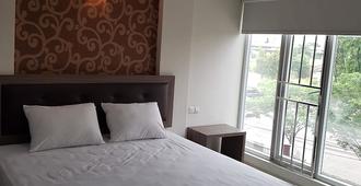 Ethan Hotel - Jakarta - Bedroom