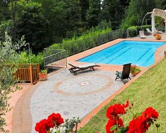 Agriturismo Poggio de Papi - Cantagrillo - Pool