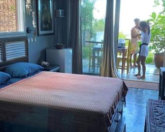 Studio Pieds Dans L'eau - Nosy Be