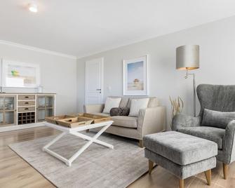 Haus Weissenburg, Whg Og West - Wenningstedt-Braderup - Wohnzimmer