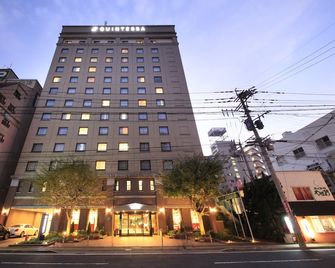 Quintessa Hotel Sasebo - Sasebo - Gebäude